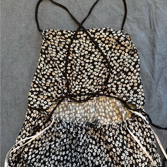 Lulu's Kind Heart Black Floral Print Tiered Lace-Up Midi Dress - Picture 4 of 10